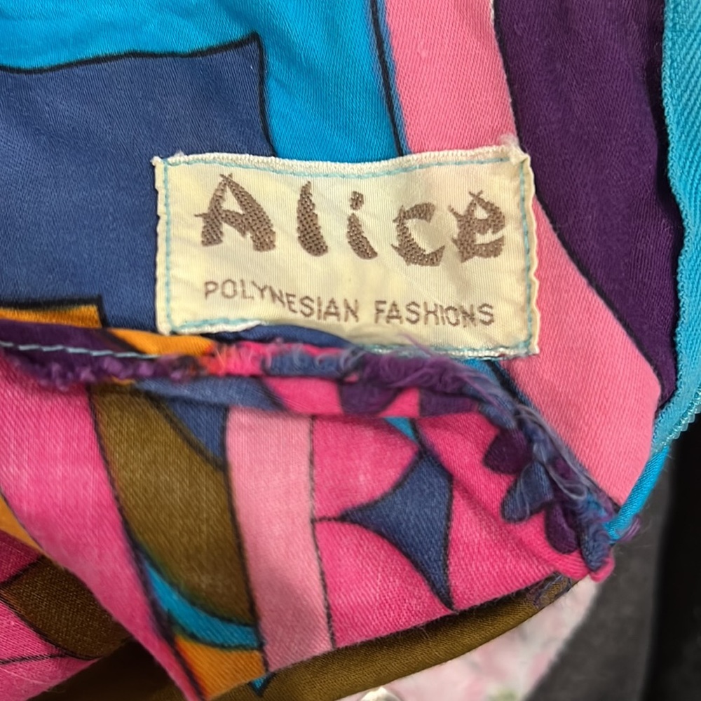 ๐น Vintage Alice Polynesian Fashions Cotton Top - Picture 3 of 3